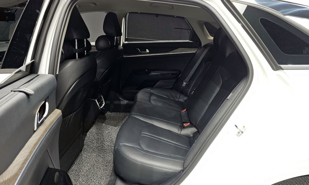 Kia K5 2.0, 2023