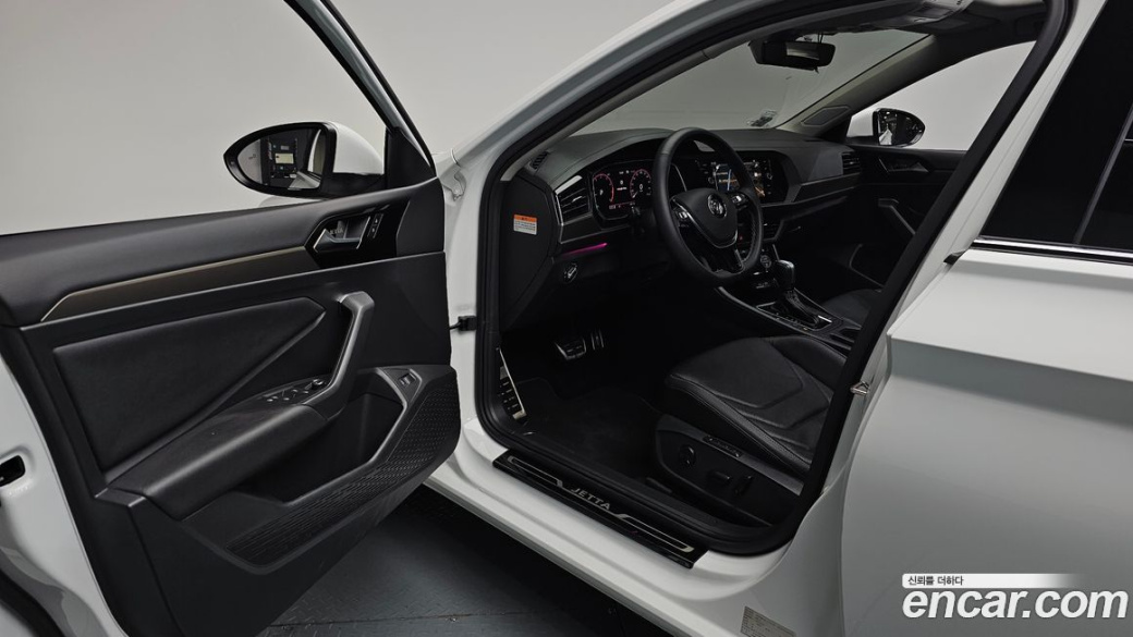 Volkswagen Jetta 1.4 TSI Prestige, 2021