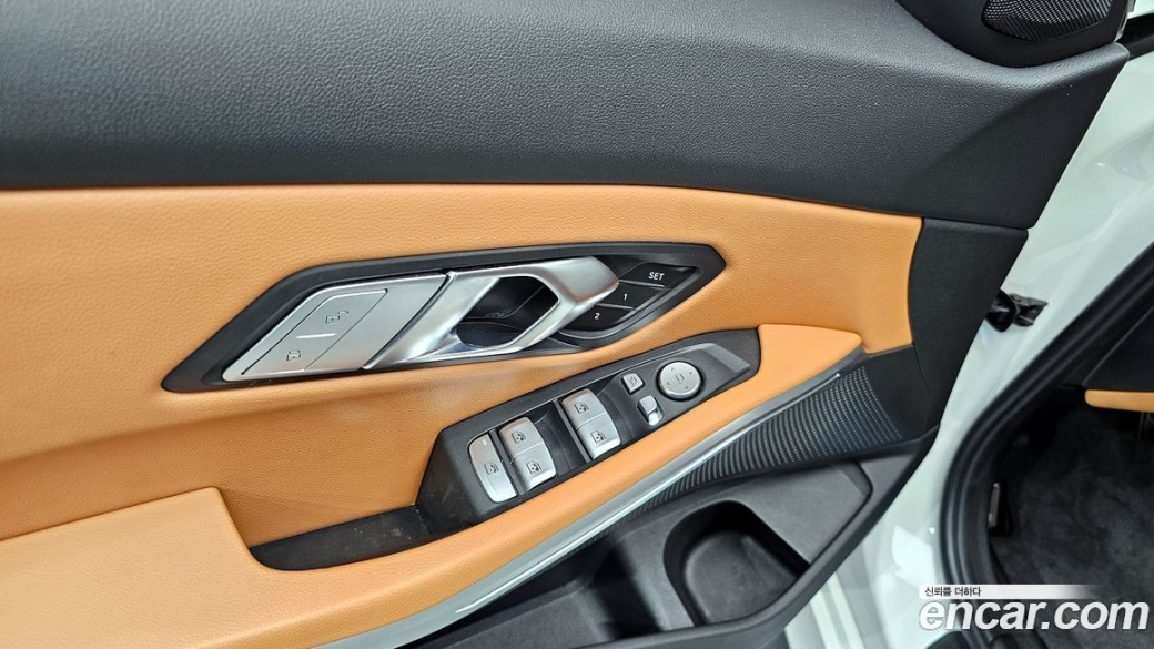 BMW 3-Series 320i M Sport, 2022