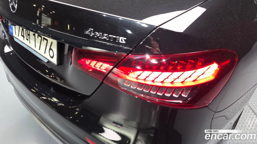 Mercedes-Benz E-Class E250 AMG Line, 2023