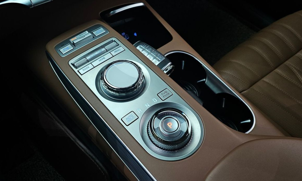 Genesis GV70 2.5T Gasoline AWD, 2024