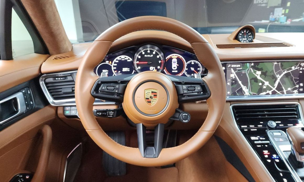 Porsche Panamera 4.0 Turbo S, 2023