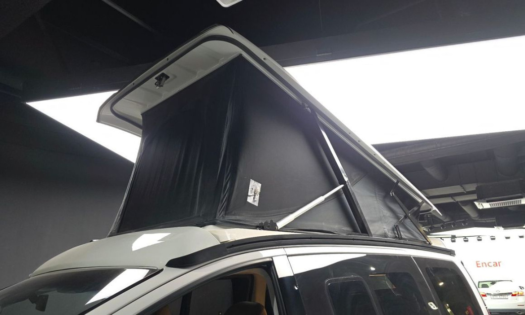 Hyundai Staria 2WD Camping Car, 2024