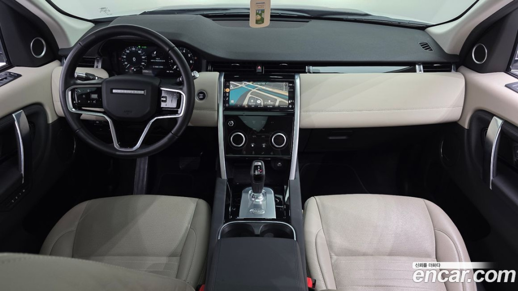 Land Rover Discovery Sport P250 SE, 2022