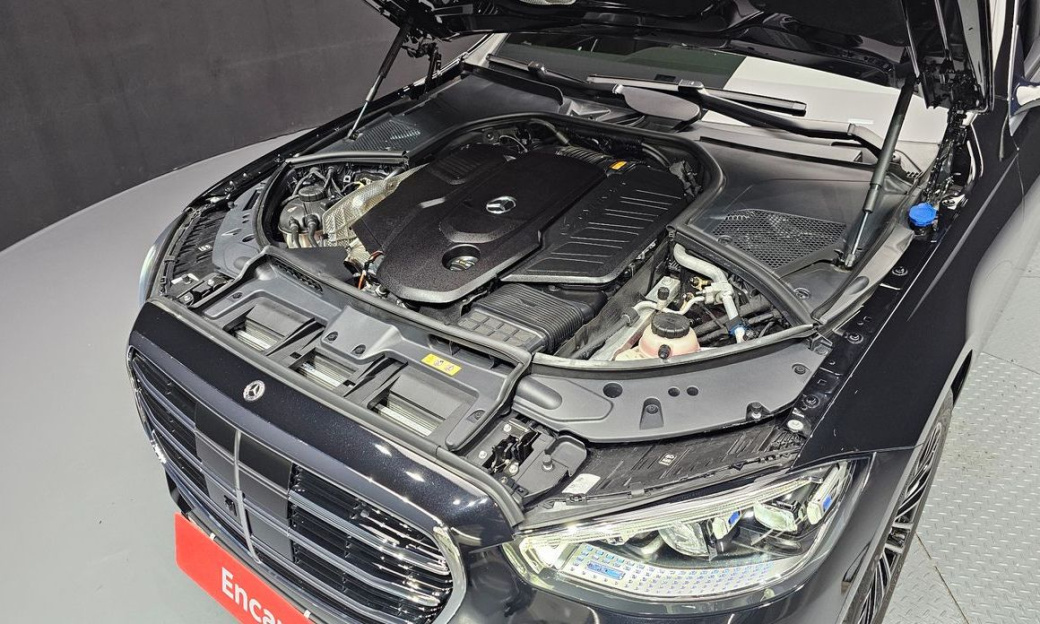 Mercedes-Benz S-Class S450 d 4MATIC, 2024