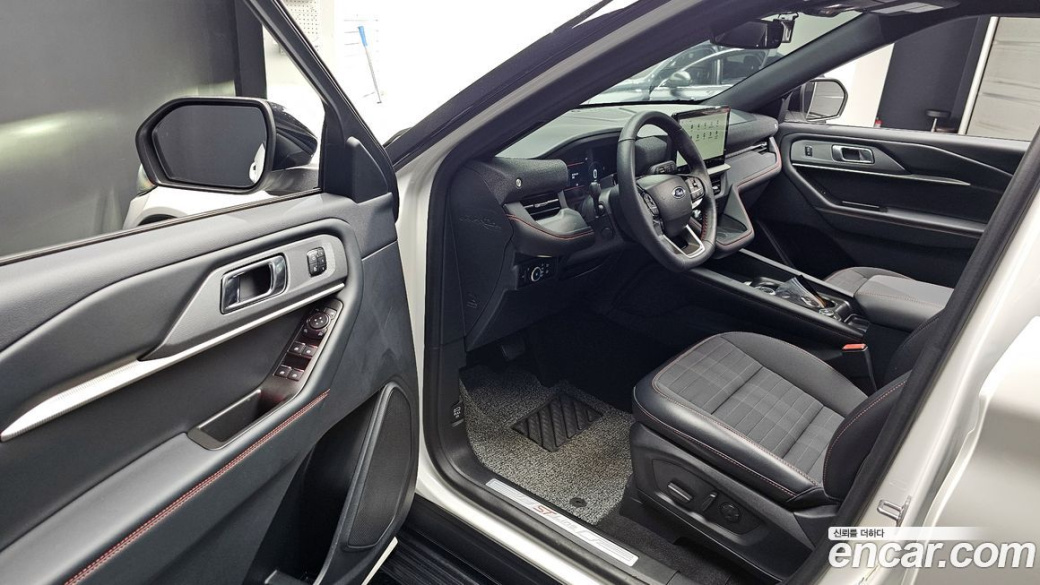 Ford Explorer 2.3 ST-Line 4WD, 2025