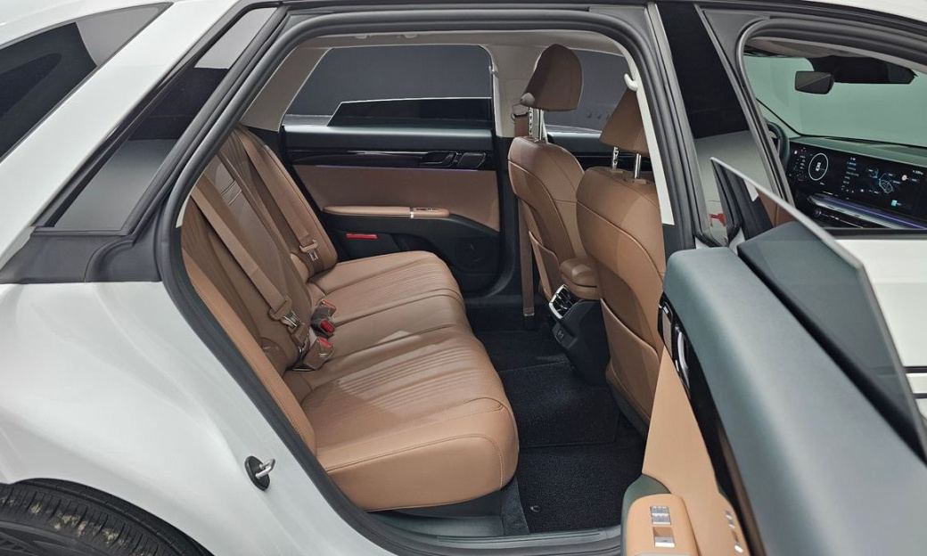Hyundai Grandeur 2,5 Gasoline 2WD, 2026