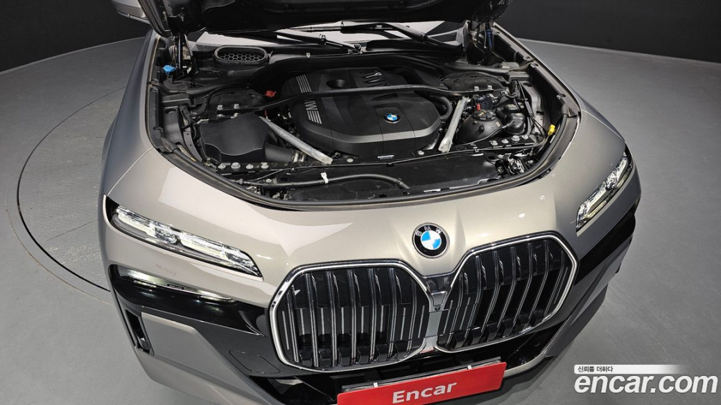 BMW 7-Series 740i xDrive M Sport, 2024