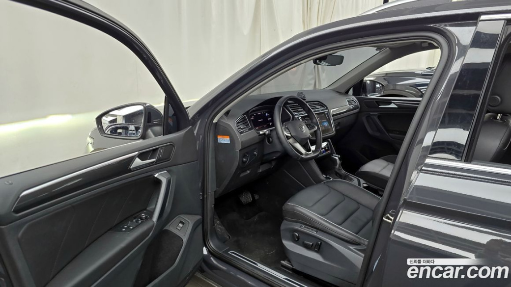 Volkswagen Tiguan 2.0 TDI Prestige, 2023