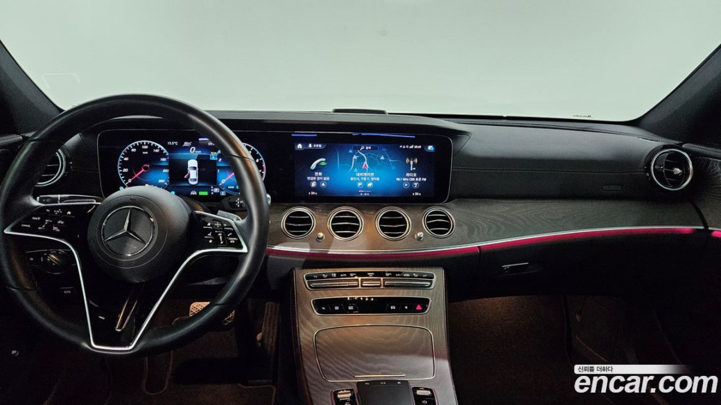 Mercedes-Benz E-Class E350 4MATIC Exclusive, 2023