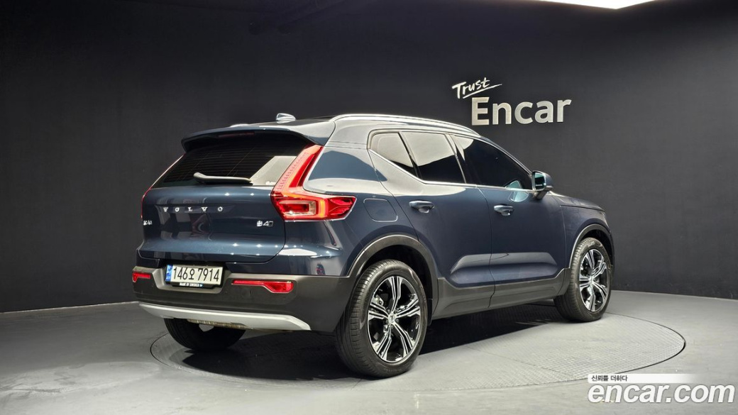 Volvo XC40 B4 Inscription, 2021