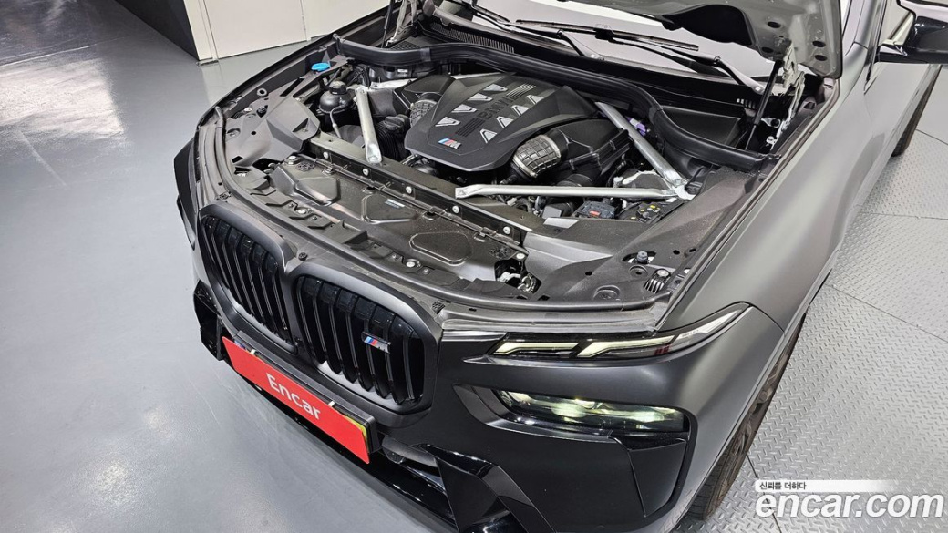 BMW X7 M60i xDrive M sport 6STR, 2024