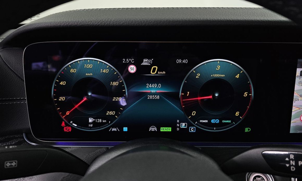 Mercedes-Benz E-Class E220d 4MATIC AMG Line, 2022