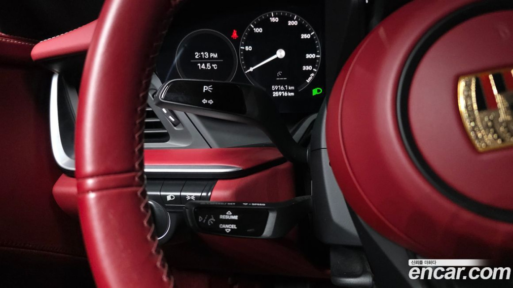 Porsche 911 Carrera GTS, 2023