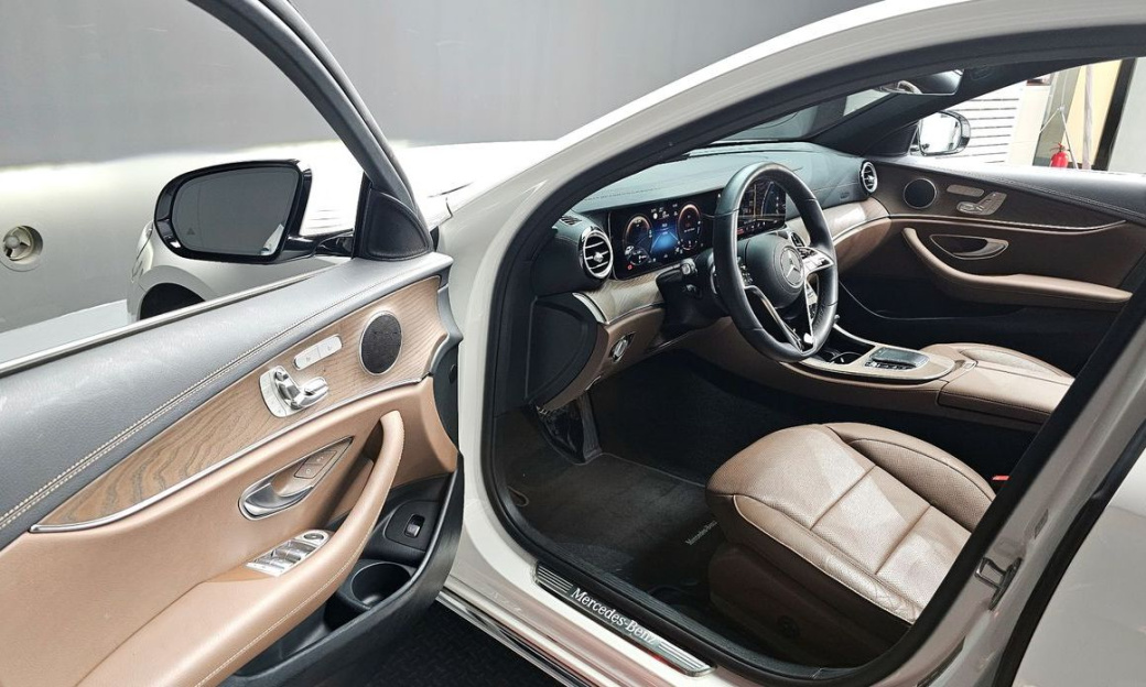 Mercedes-Benz E-Class E250 Exclusive, 2022
