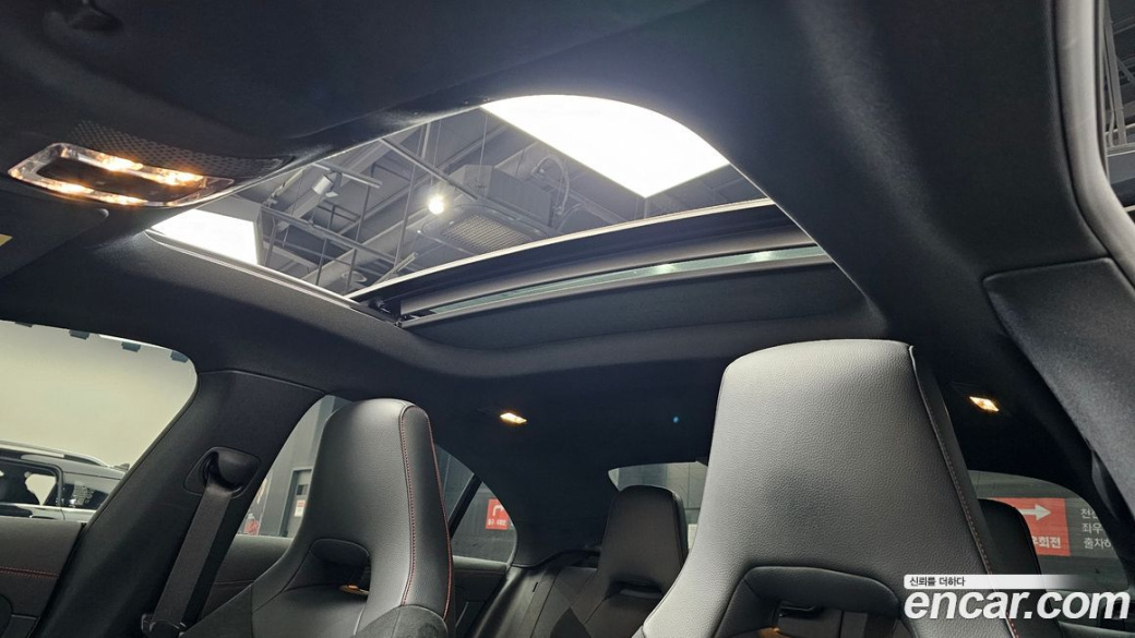 Mercedes-Benz CLA-Class CLA250 4MATIC, 2023