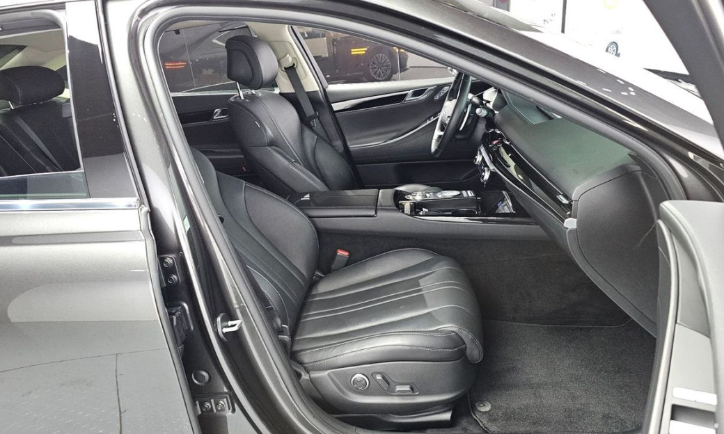 Genesis G80 Gasoline 2.5 Turbo AWD, 2022