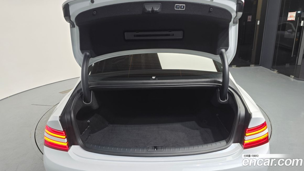 Genesis G80 Gasoline 2.5 Turbo AWD, 2022