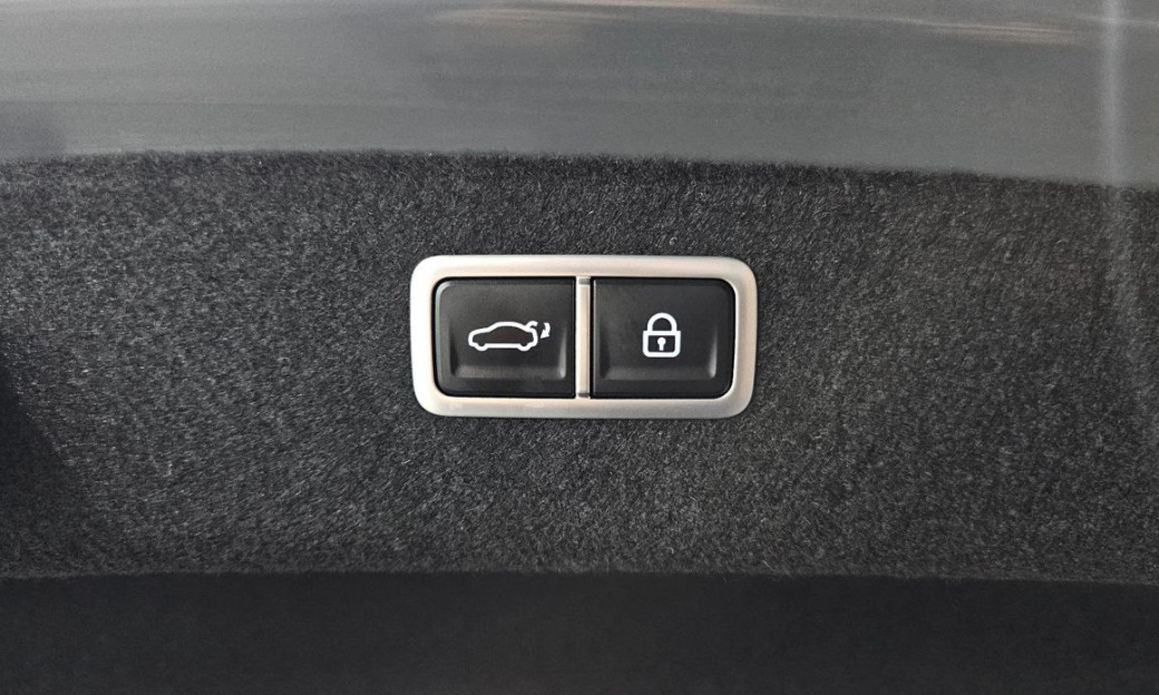 Genesis G80 Gasoline 2.5 Turbo AWD, 2022