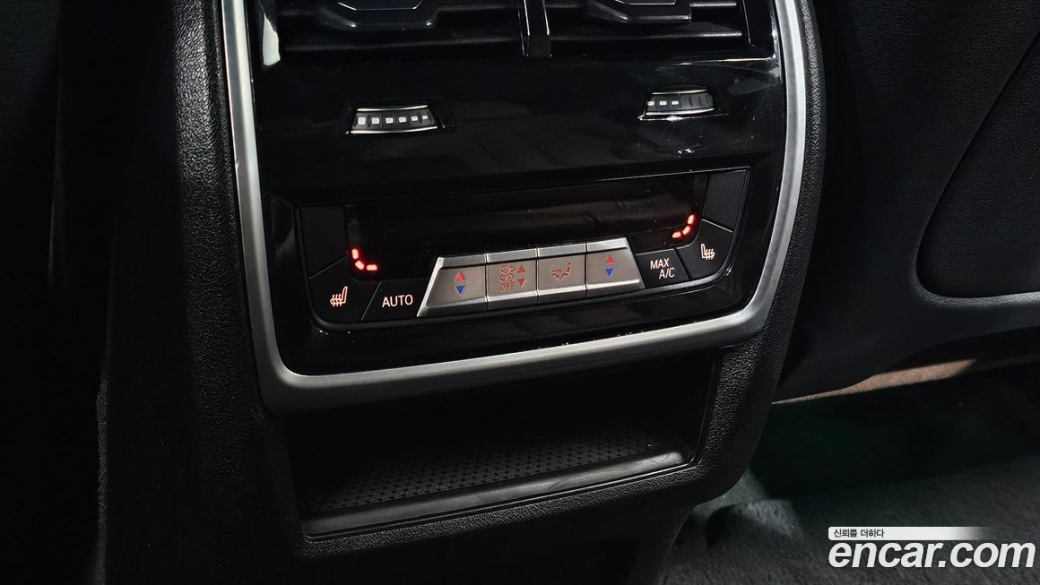 BMW X6 xDrive40i M Sport, 2021