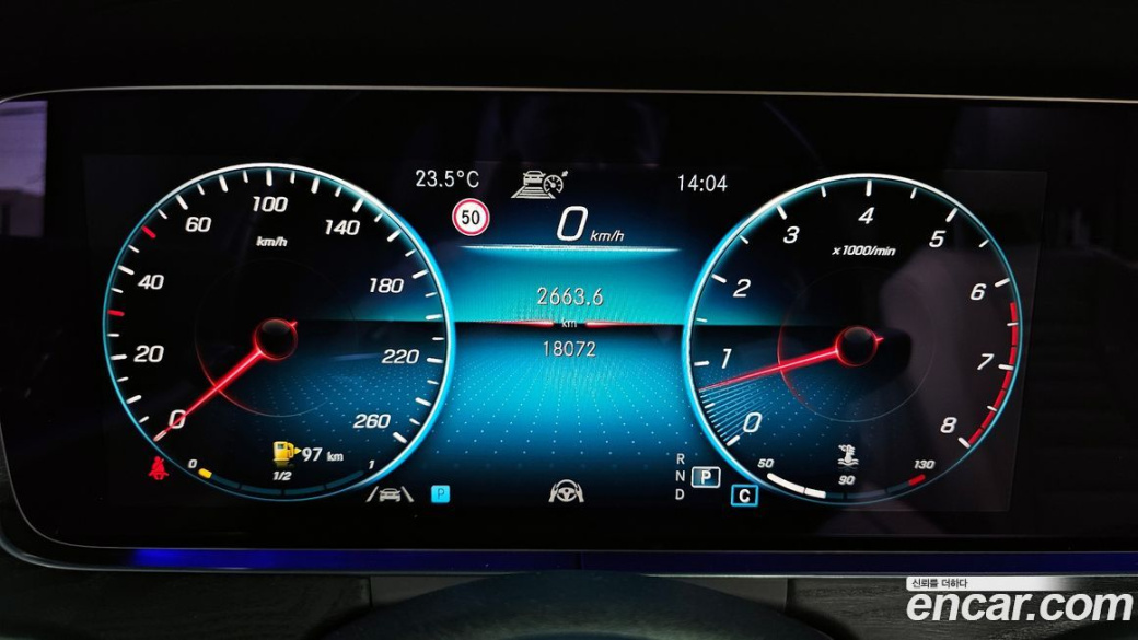 Mercedes-Benz E-Class E250 AMG Line, 2023
