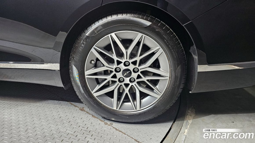 Genesis G80 Gasoline 2.5 Turbo 2WD, 2025