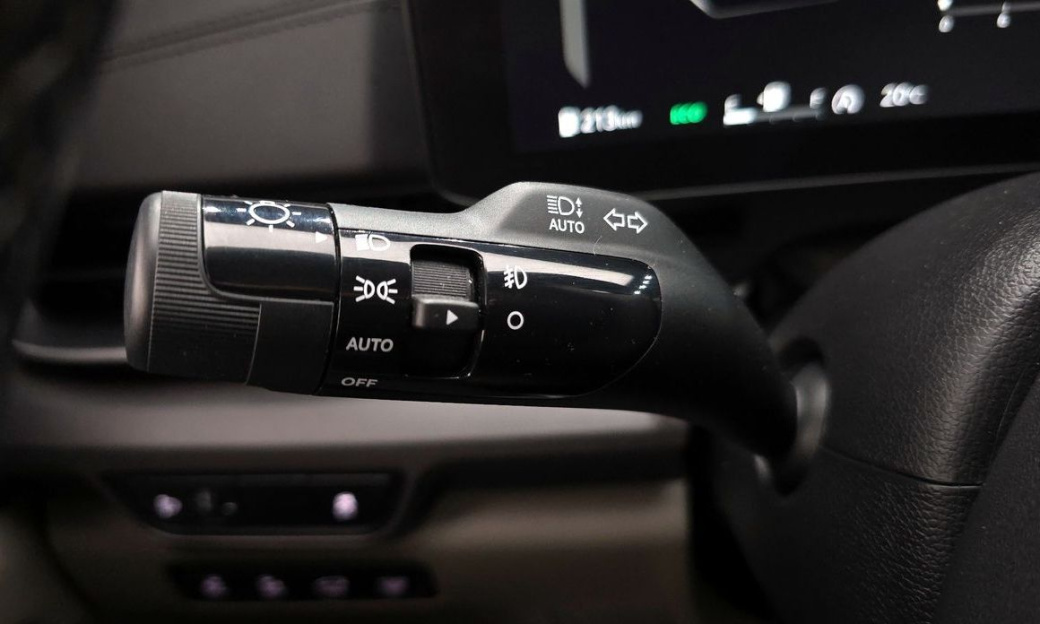 Kia Carnival 7-Seater Noblesse, 2025