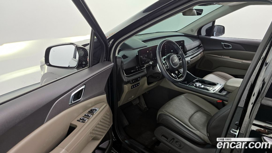 Kia Carnival 9-Seater Noblesse, 2024