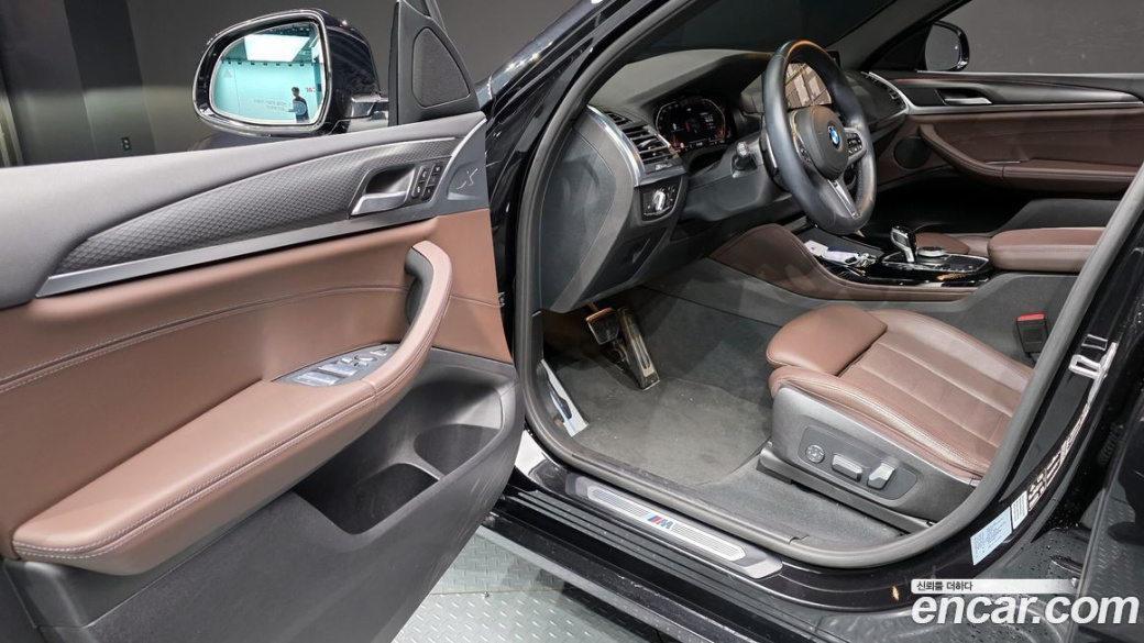 BMW X4 xDrive20i M Sport, 2023