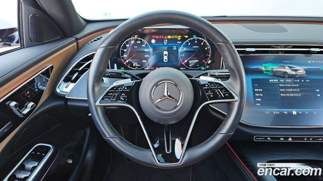 Mercedes-Benz E-Class E200 Avantgarde, 2025