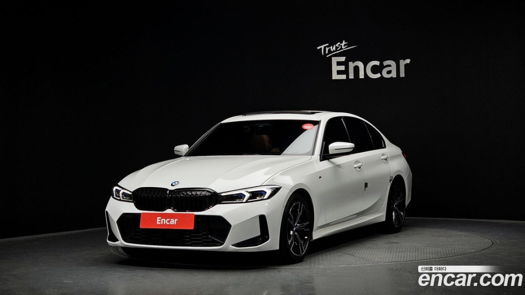 BMW 3-Series 320i M Sport, 2024