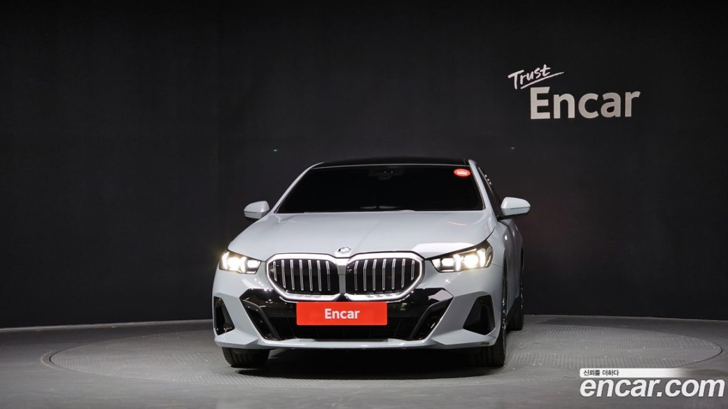 BMW 5-Series 520i M Sport, 2024