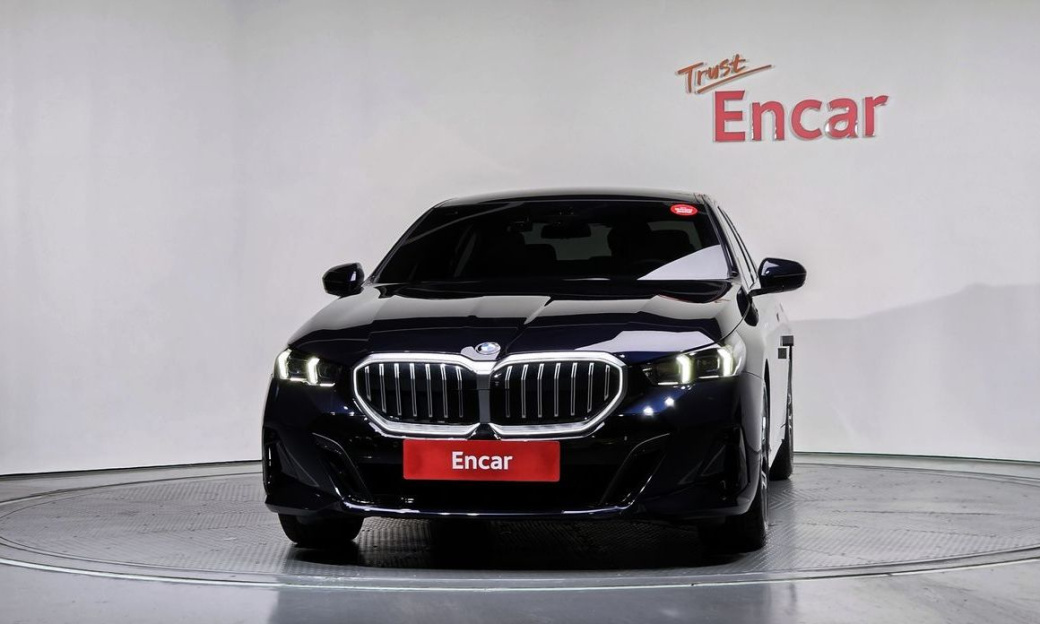 BMW 5-Series 520i M Sport, 2024