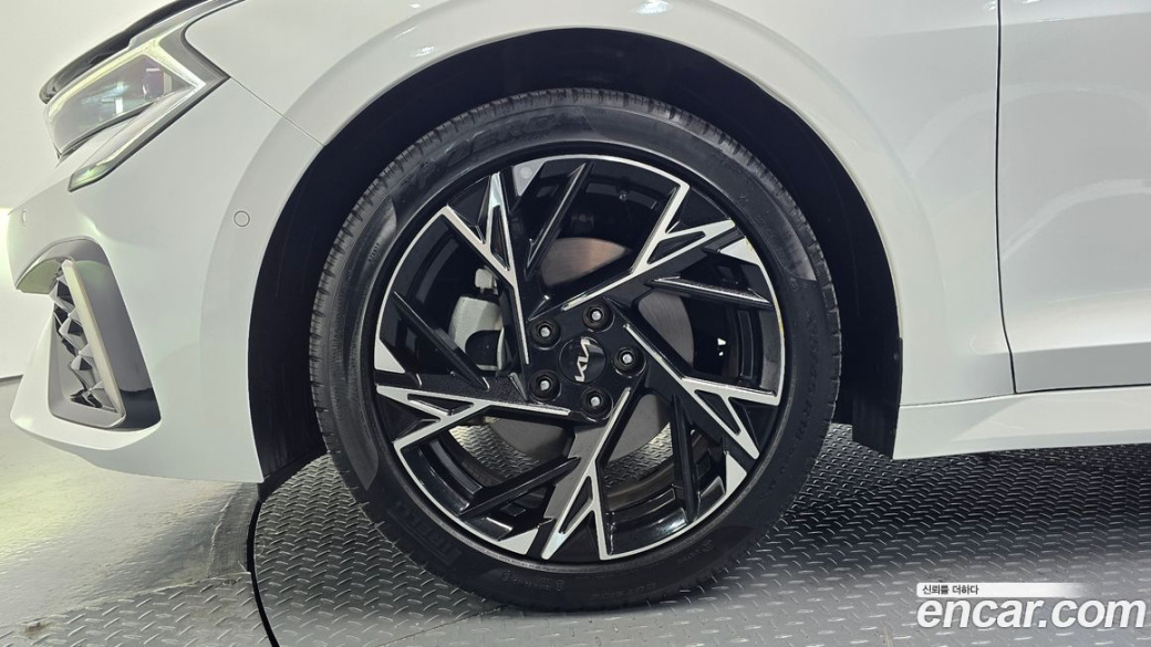 Kia K5 2.0, 2024