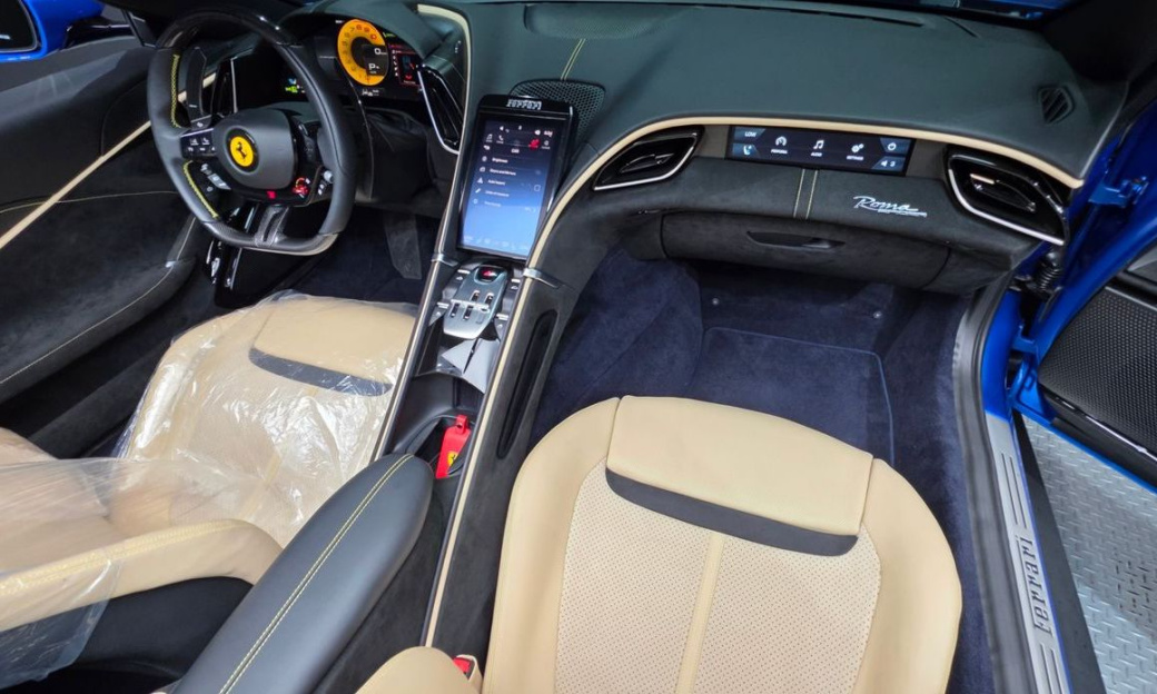 Ferrari Roma 3.9 Spider, 2024