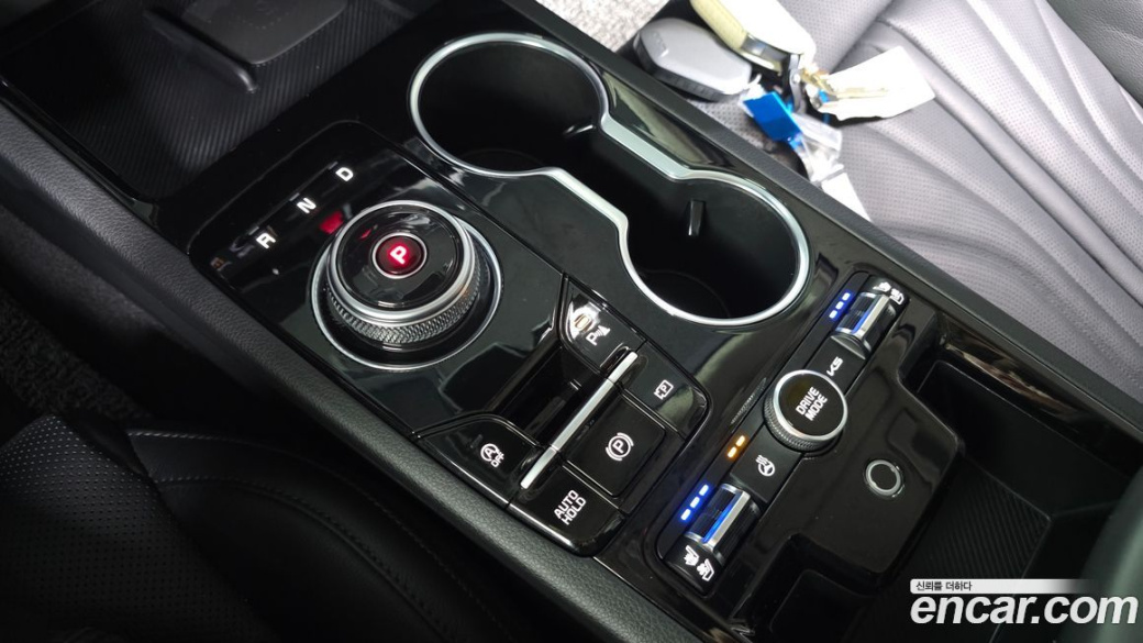 Kia K5 2.0, 2025