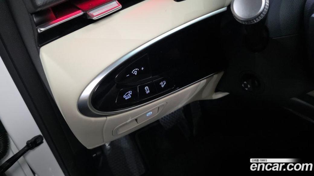 Genesis GV70 2.5T Gasoline 2WD, 2025