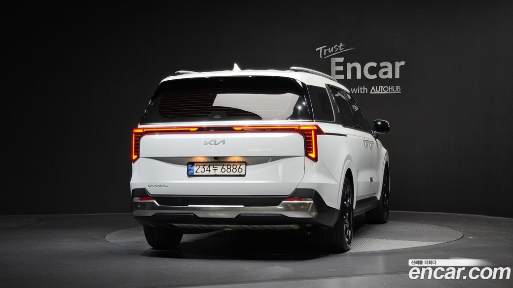 Kia Carnival 9-Seater Noblesse, 2025