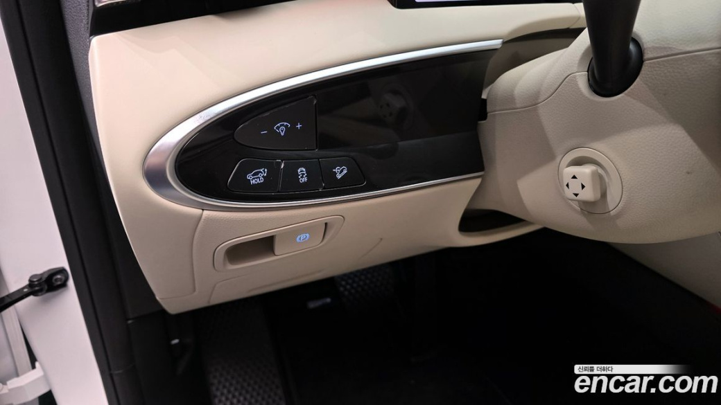 Genesis GV70 2.5T Gasoline 2WD, 2025