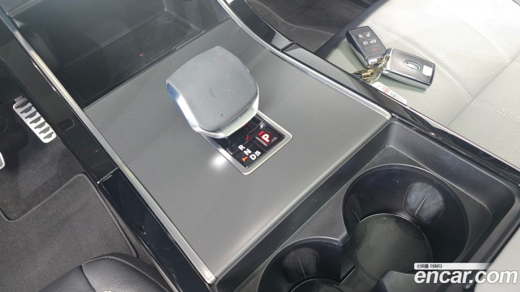 Land Rover Range Rover Evoque P250 Dynamic SE, 2024