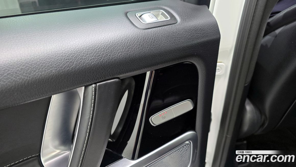 Mercedes-Benz G-Class G400d, 2023