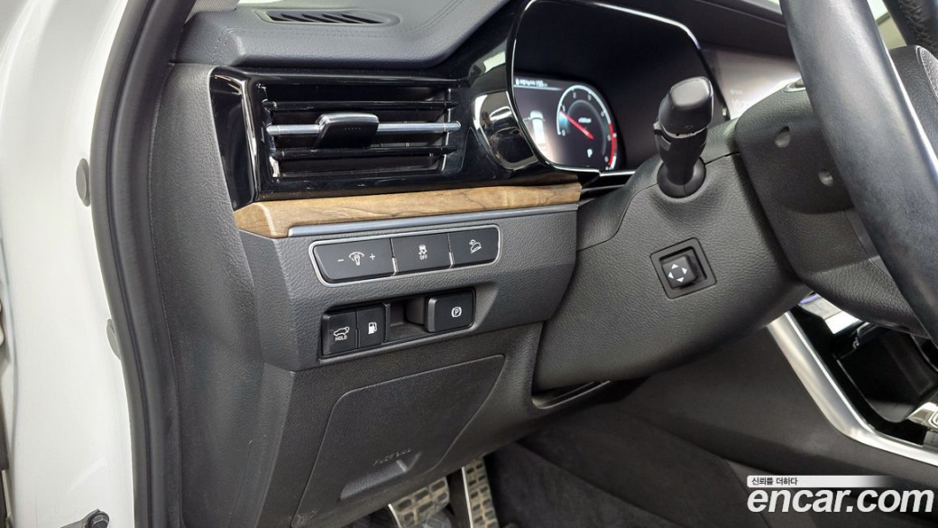 Kia Mohave Diesel 3.0 4WD 5-Seater, 2022
