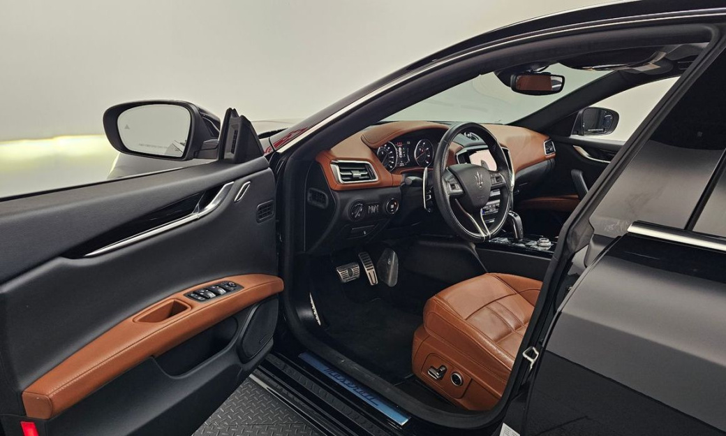Maserati Ghibli 3.0 Modena, 2022