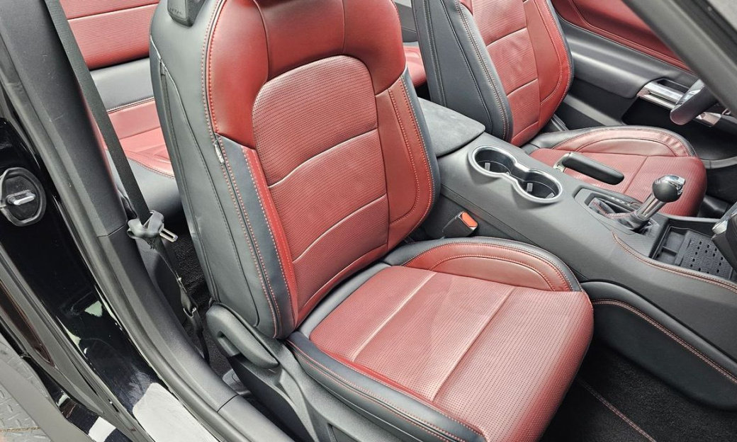 Ford Mustang 2.3 Ecoboost Premium Convertible, 2024