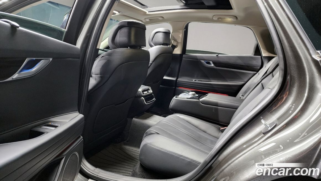 Genesis G80 Gasoline 2.5 Turbo 2WD, 2025