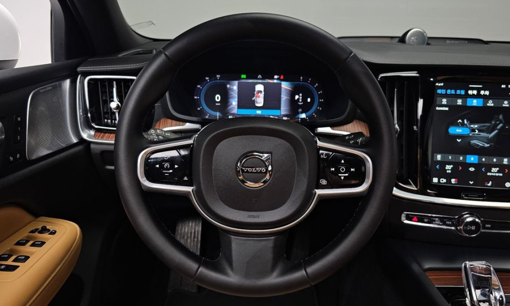 Volvo S60 B5 Ultimate Bright, 2023