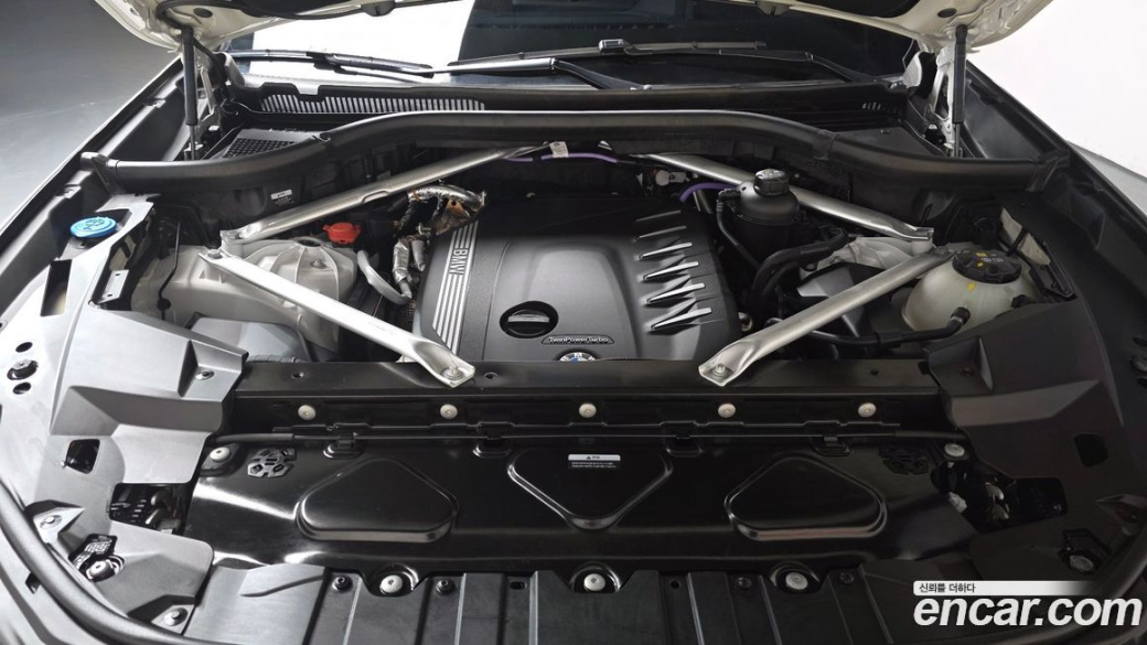 BMW X5 xDrive 30d xLine, 2023