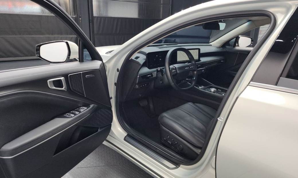 Kia K8 2.5 Gasoline 2WD, 2025