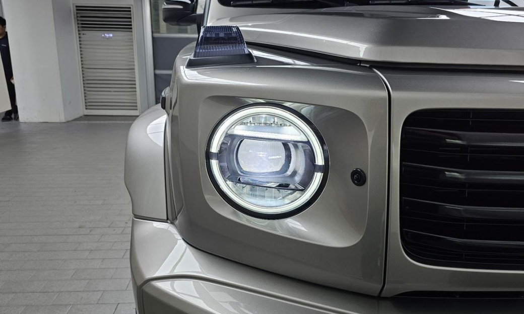 Mercedes-Benz G-Class G450d, 2025