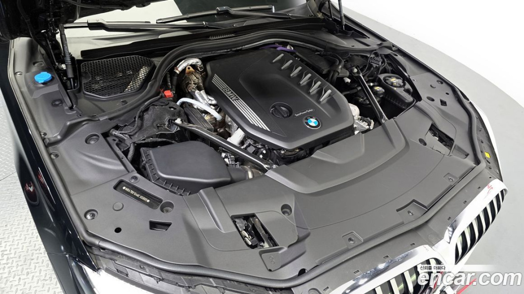 BMW 7-Series 730d xDrive Design Pure Excellence, 2022